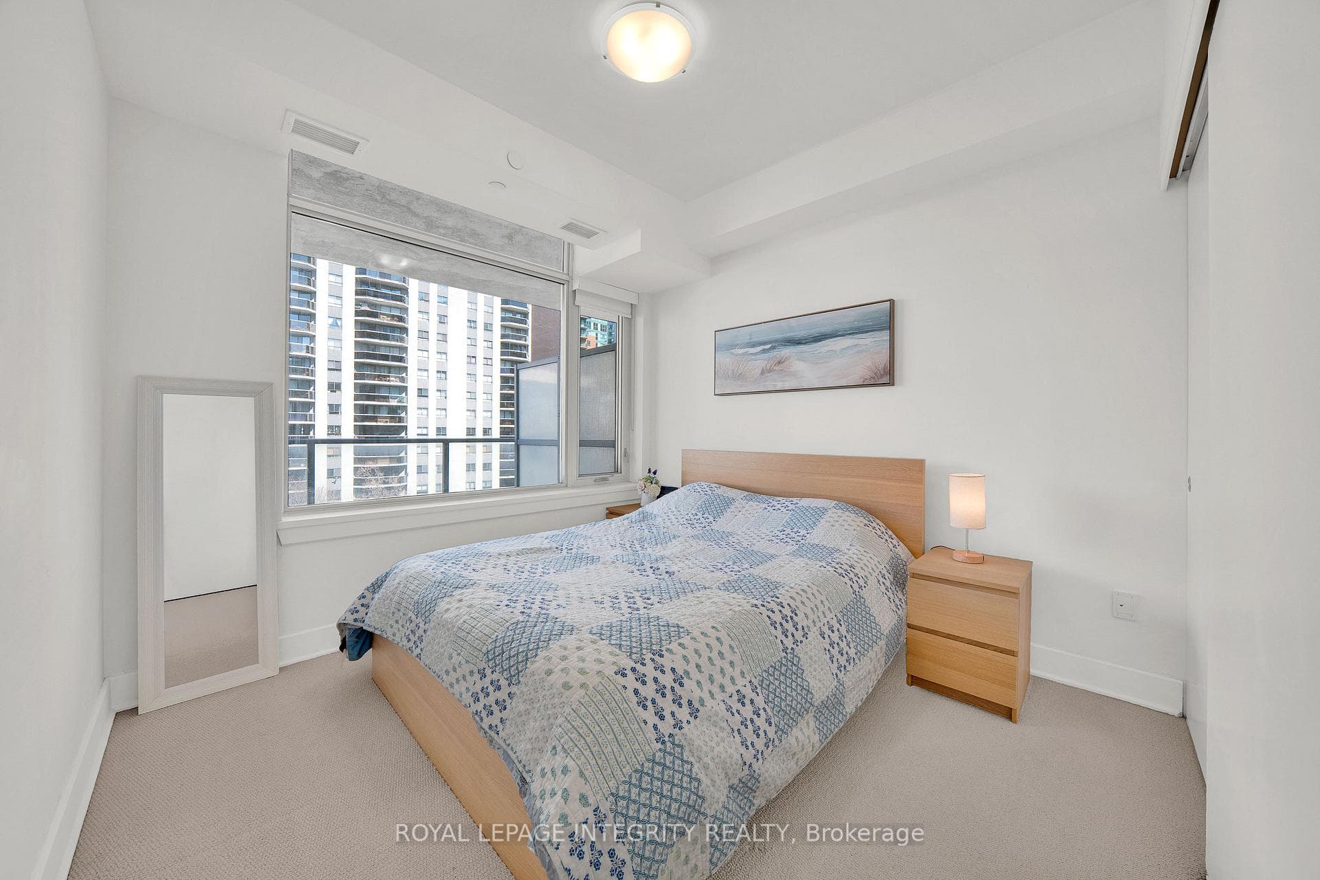 255 Bay Street Unit #604 photo 23