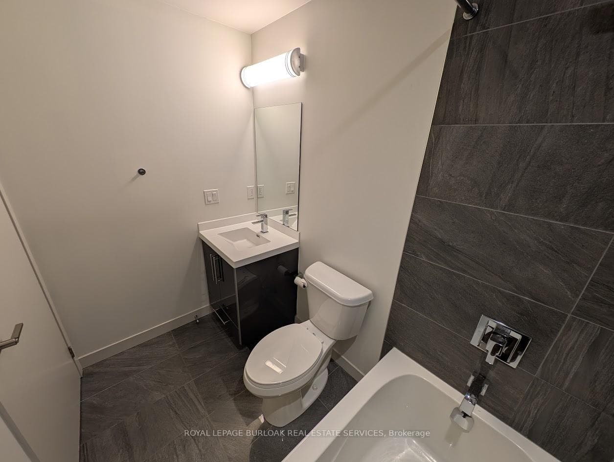 2081 Fairview Street Unit 902 photo 12