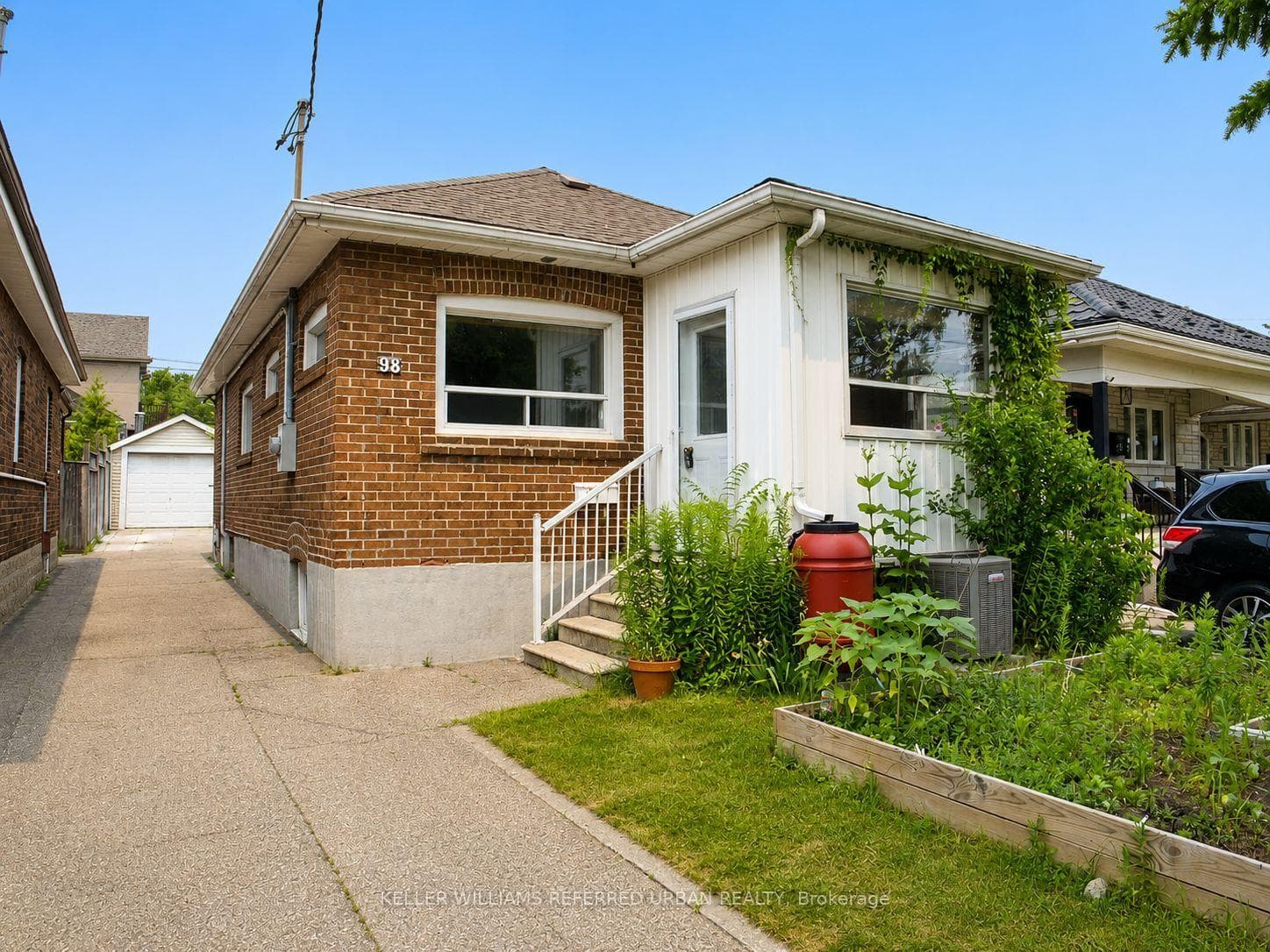 98 Foxwell Street photo 1
