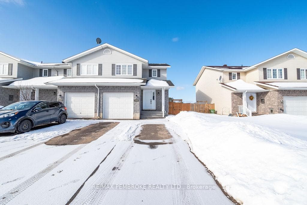 2095 Sandstone Crescent photo 6