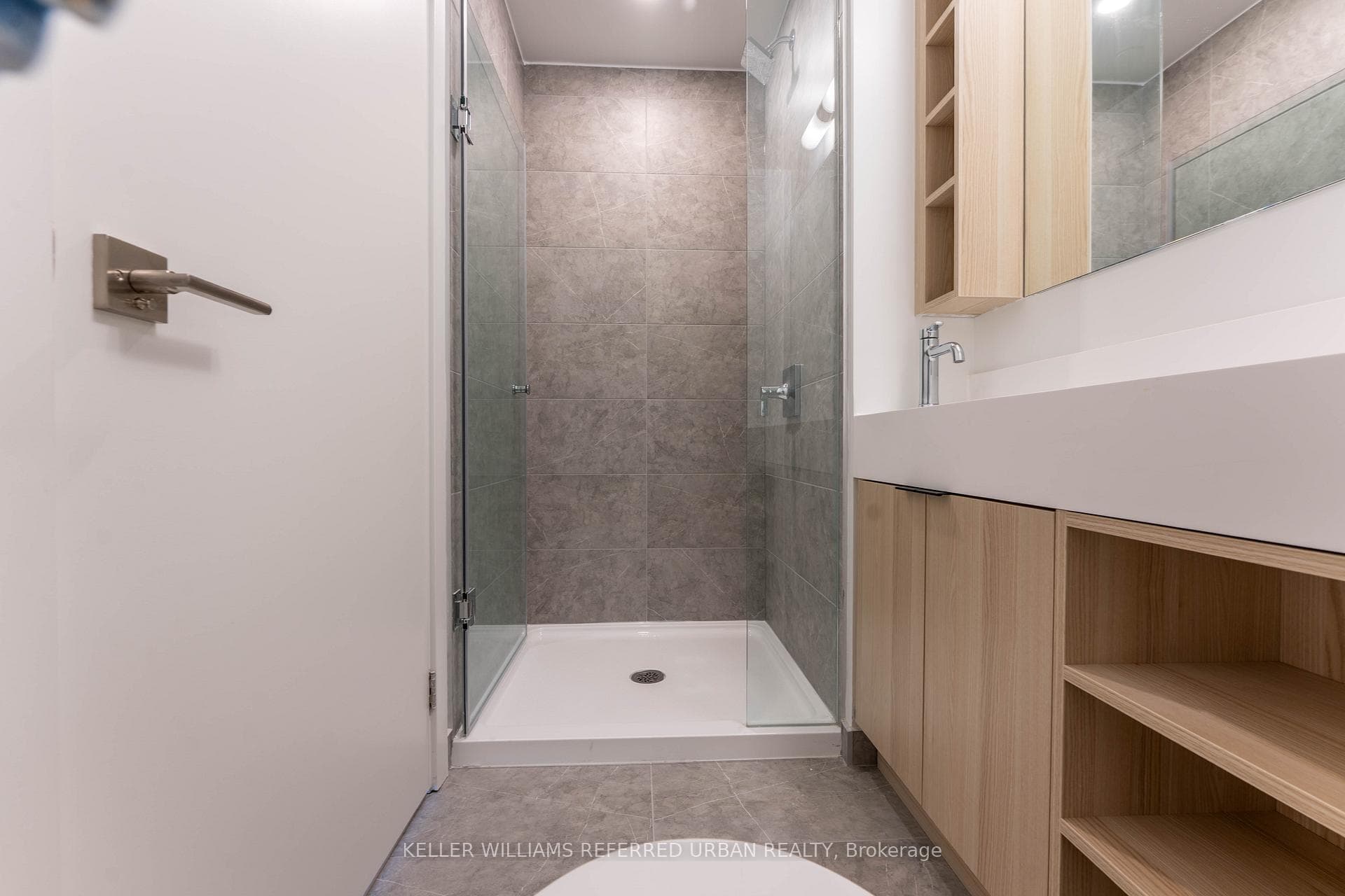 252 Church Street Unit 3008 photo 6