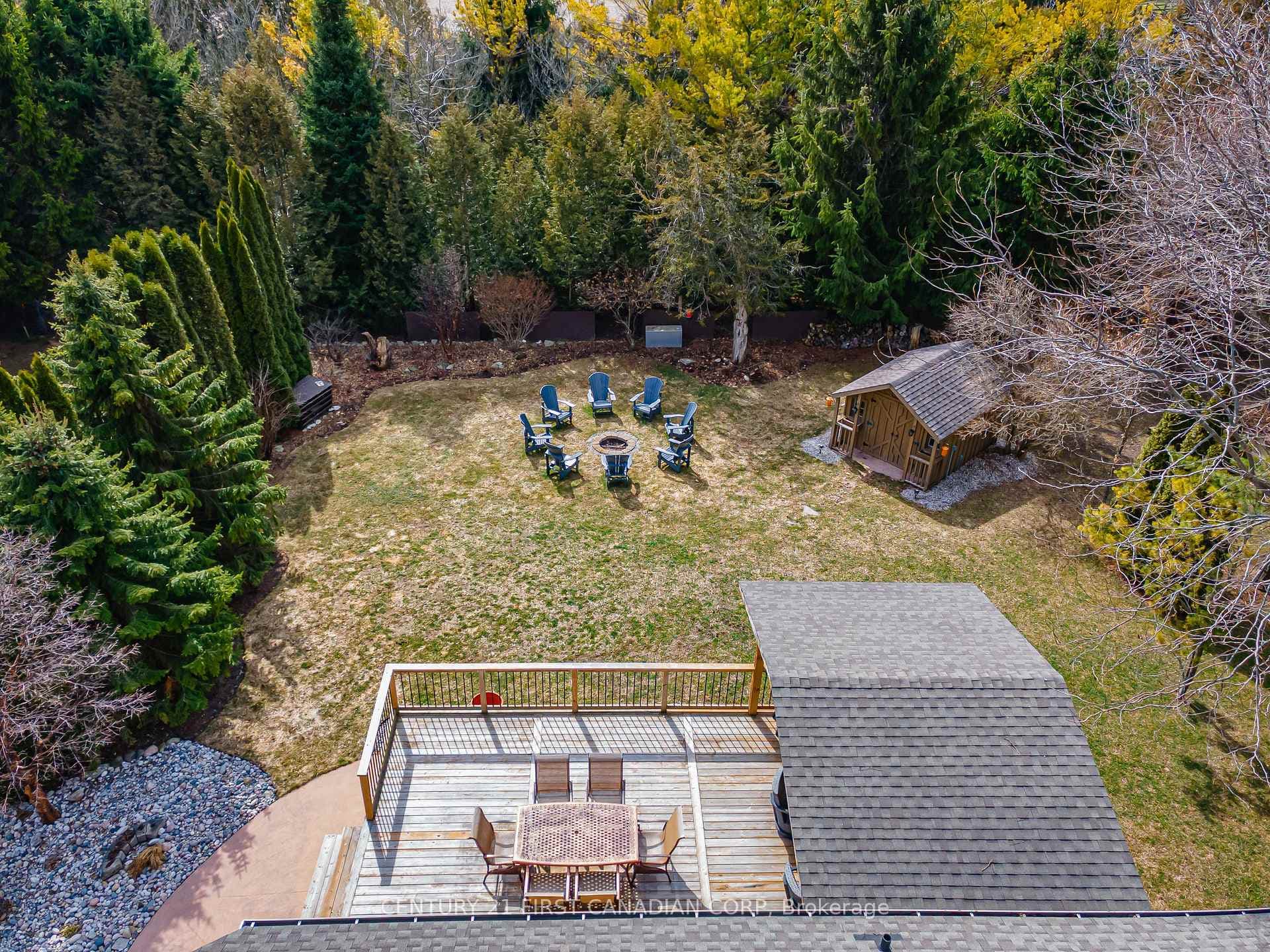 10159 Meadowlily Crescent photo 44