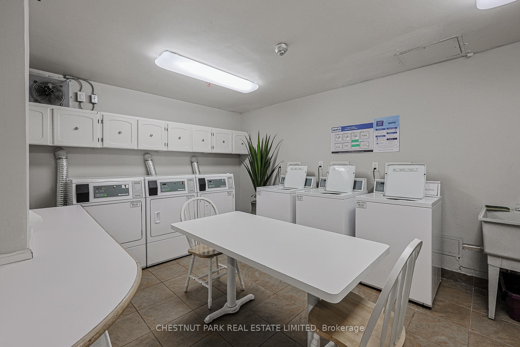 70 Montclair Avenue Unit PH2 photo 38