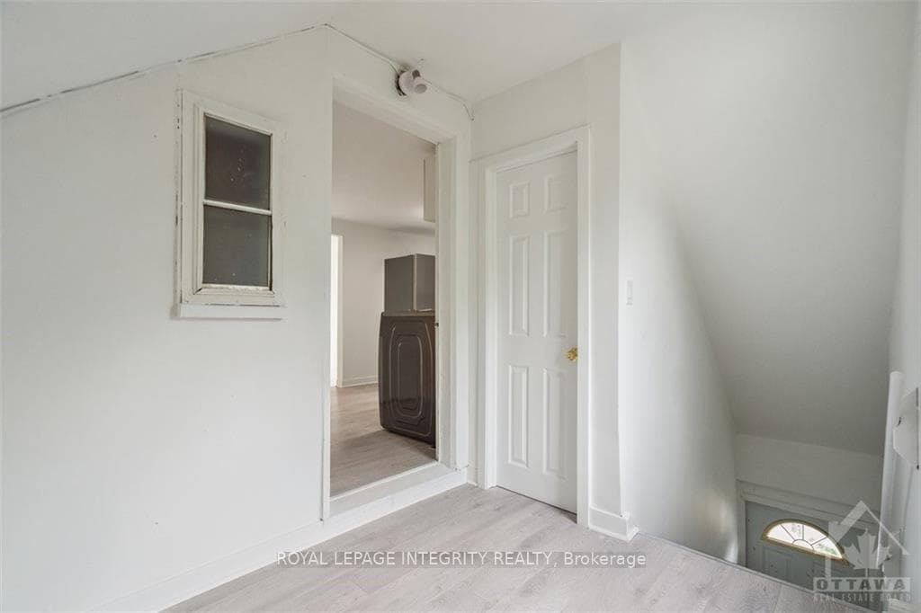 120 MARQUETTE Avenue Unit 4 photo 5
