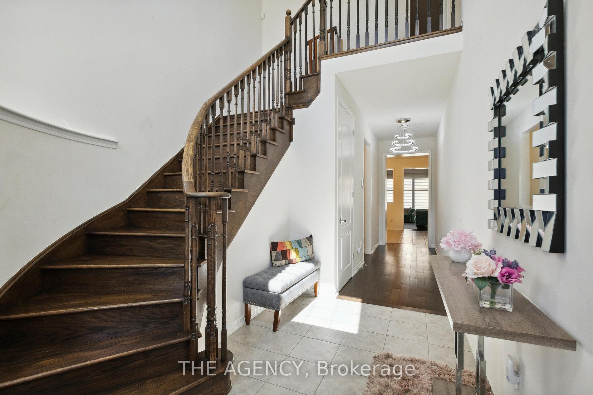 18 Munro Circle photo 4