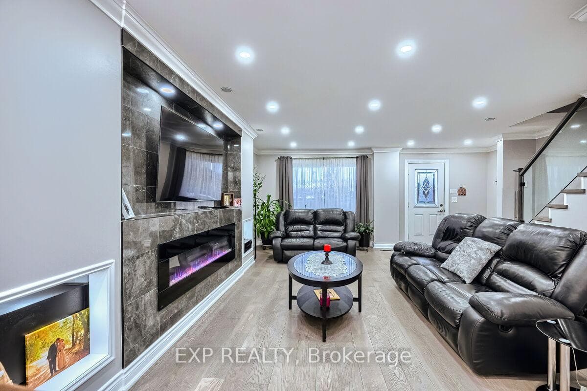 3499 Ellengale Drive photo 6