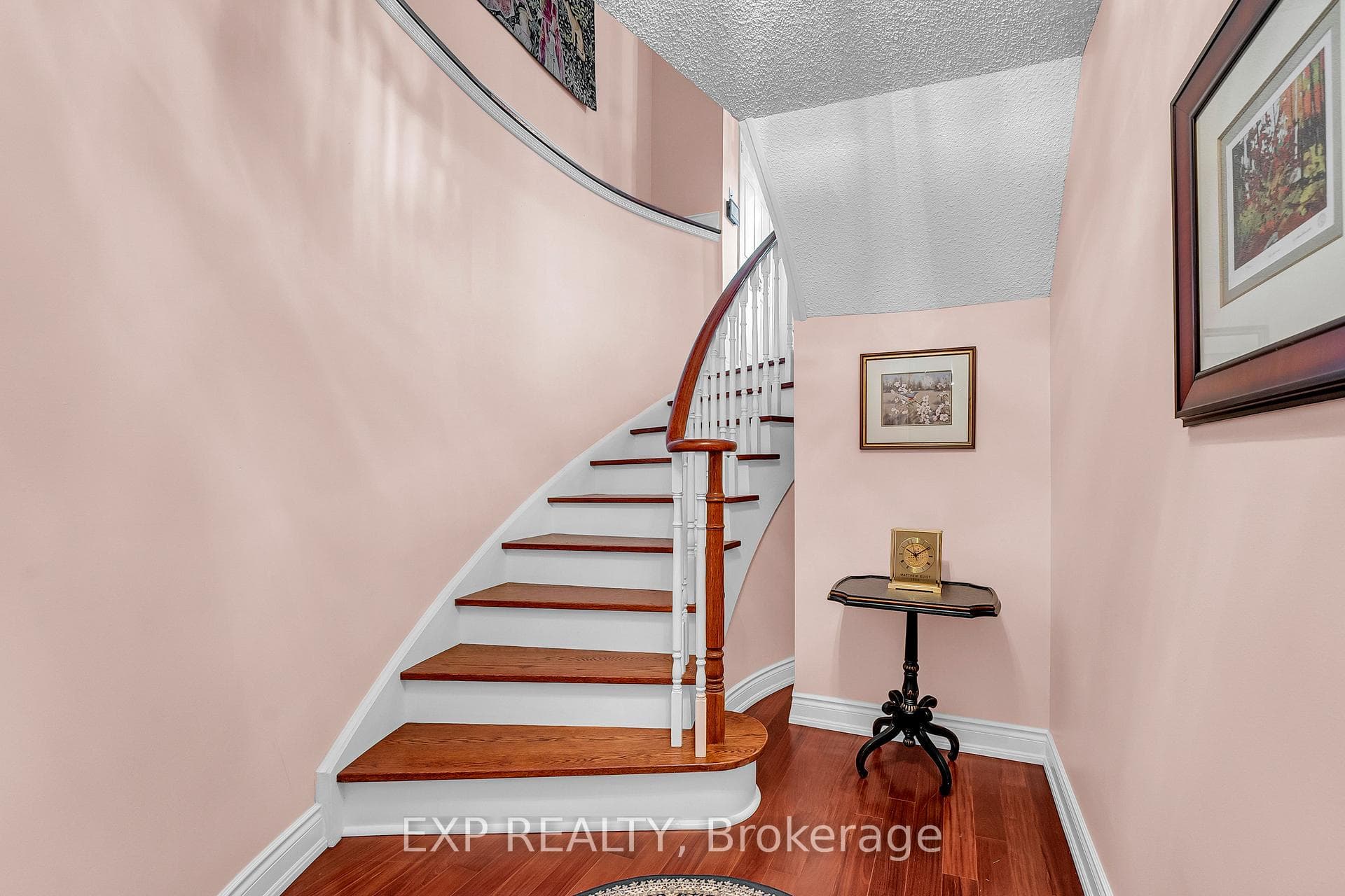 371 Bexhill Road photo 16