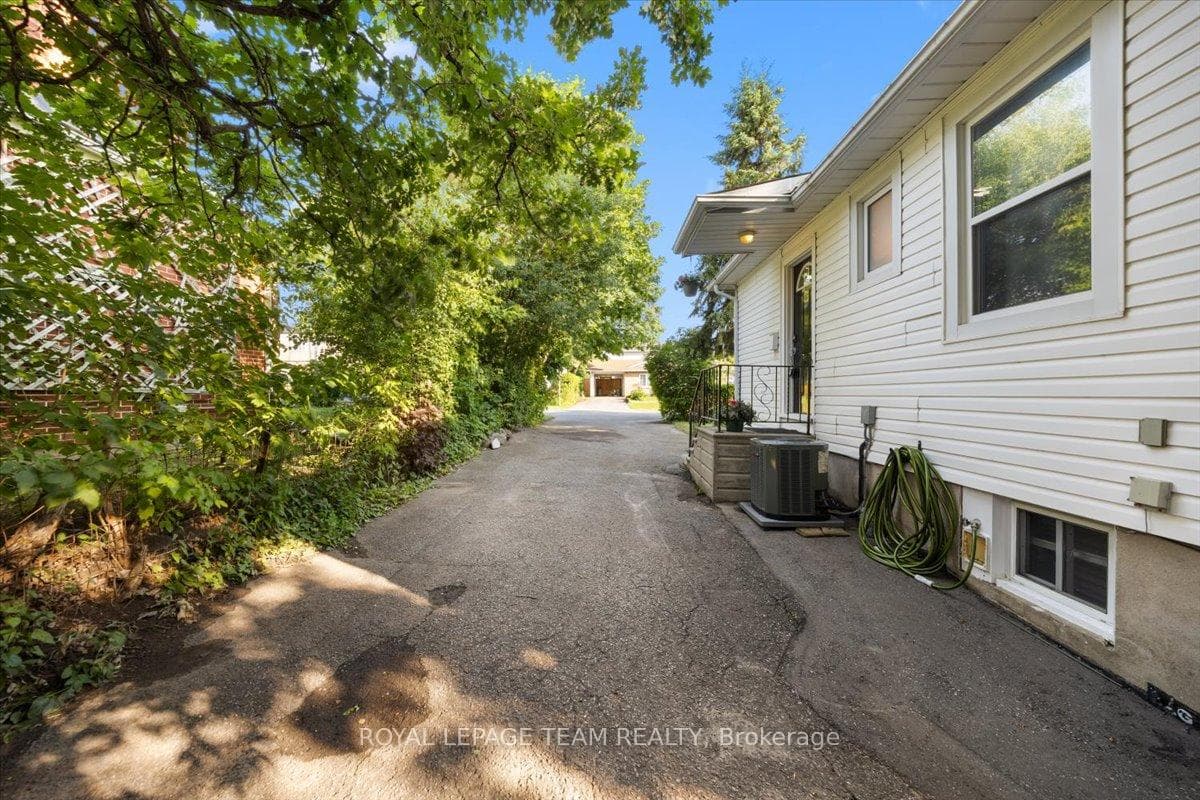 331 Beechgrove Avenue photo 28