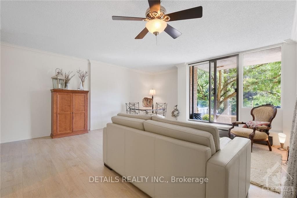 1177 BELANGER Avenue Unit 203 photo 14