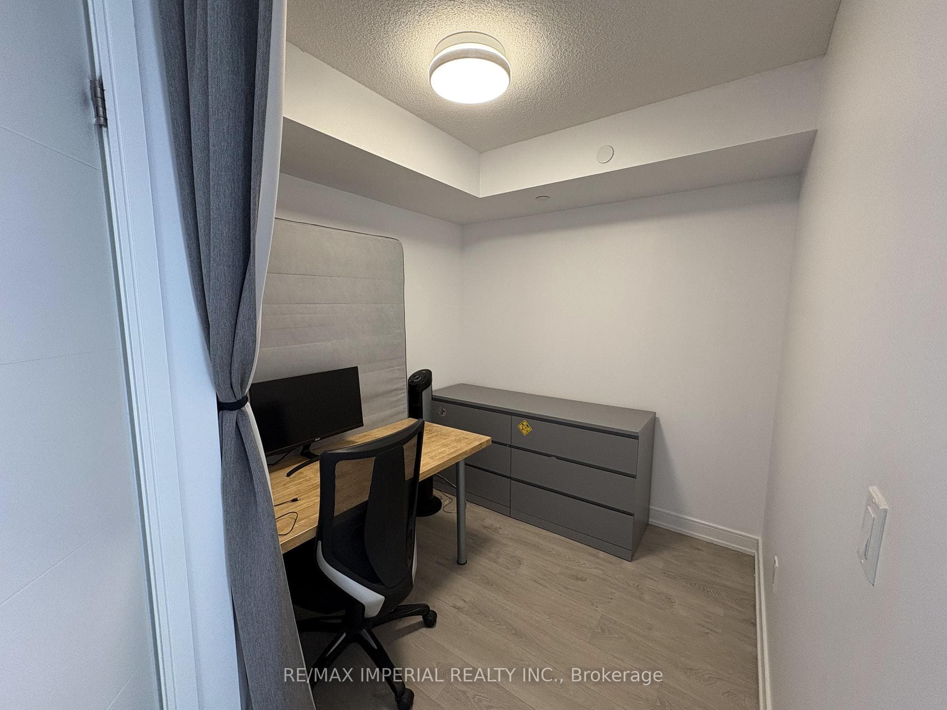 50 Wellesley Street Unit 309 photo 25