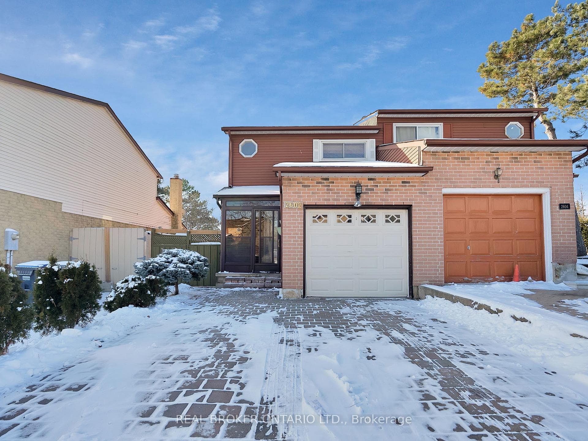 2602 Hemus Square photo 1