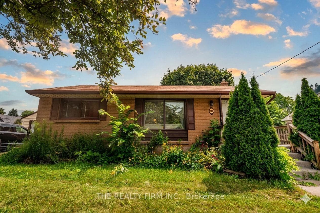 348 Winnipeg Boulevard photo 3
