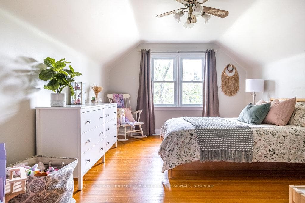 32 Jefferson Avenue photo 22