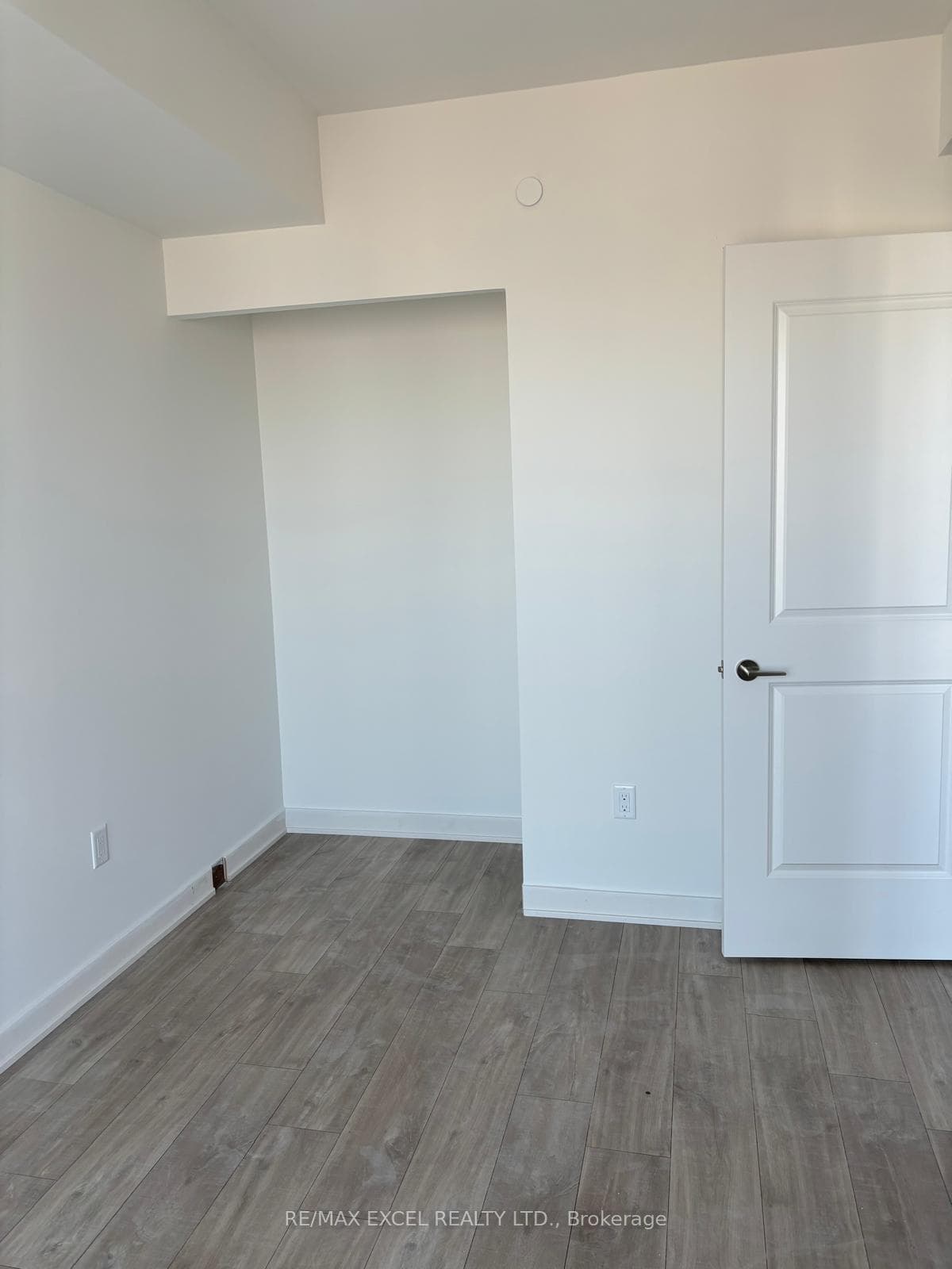 100 Dalhousie Street Unit 3803 photo 10