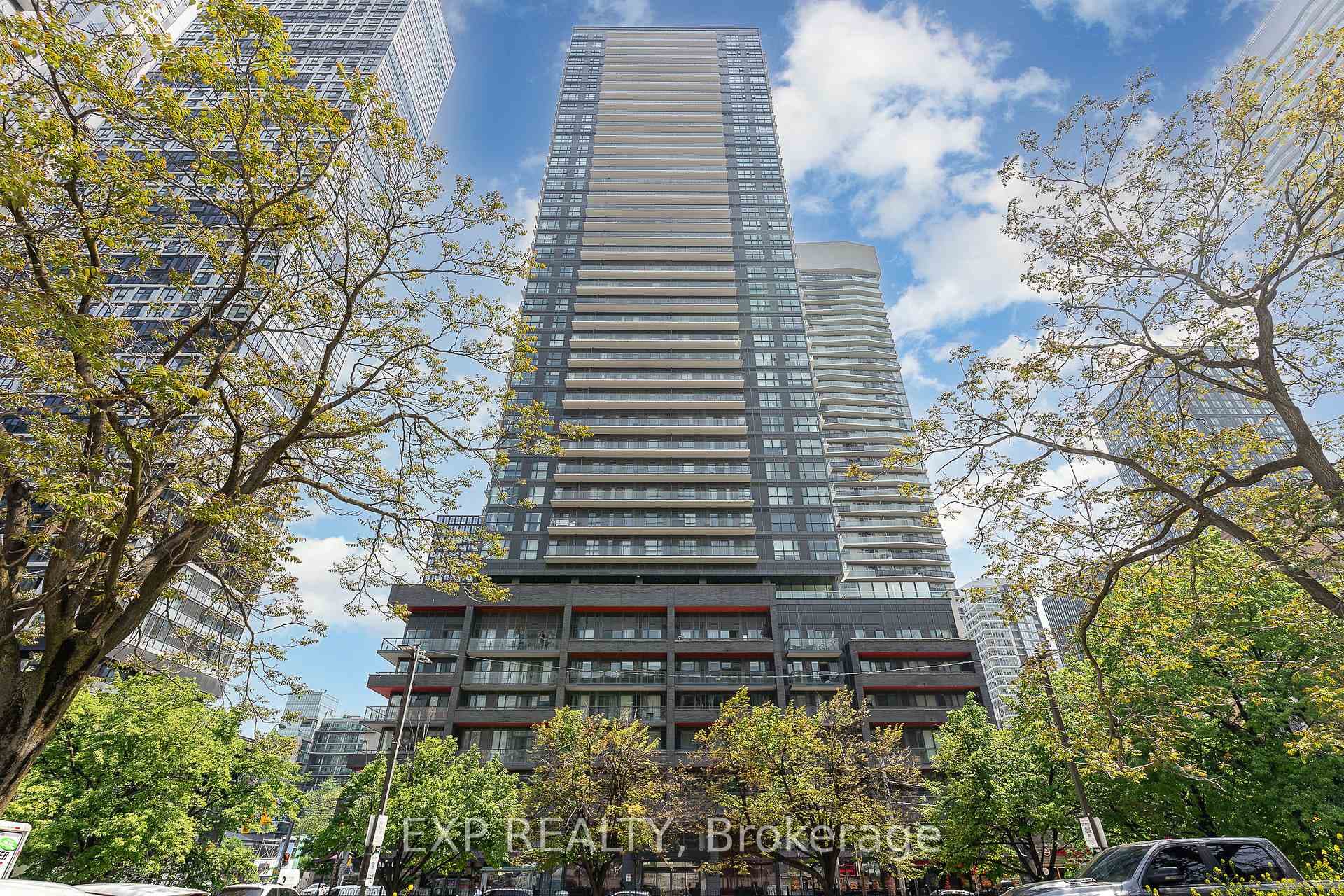 159 Dundas Street Unit 3307 photo 1