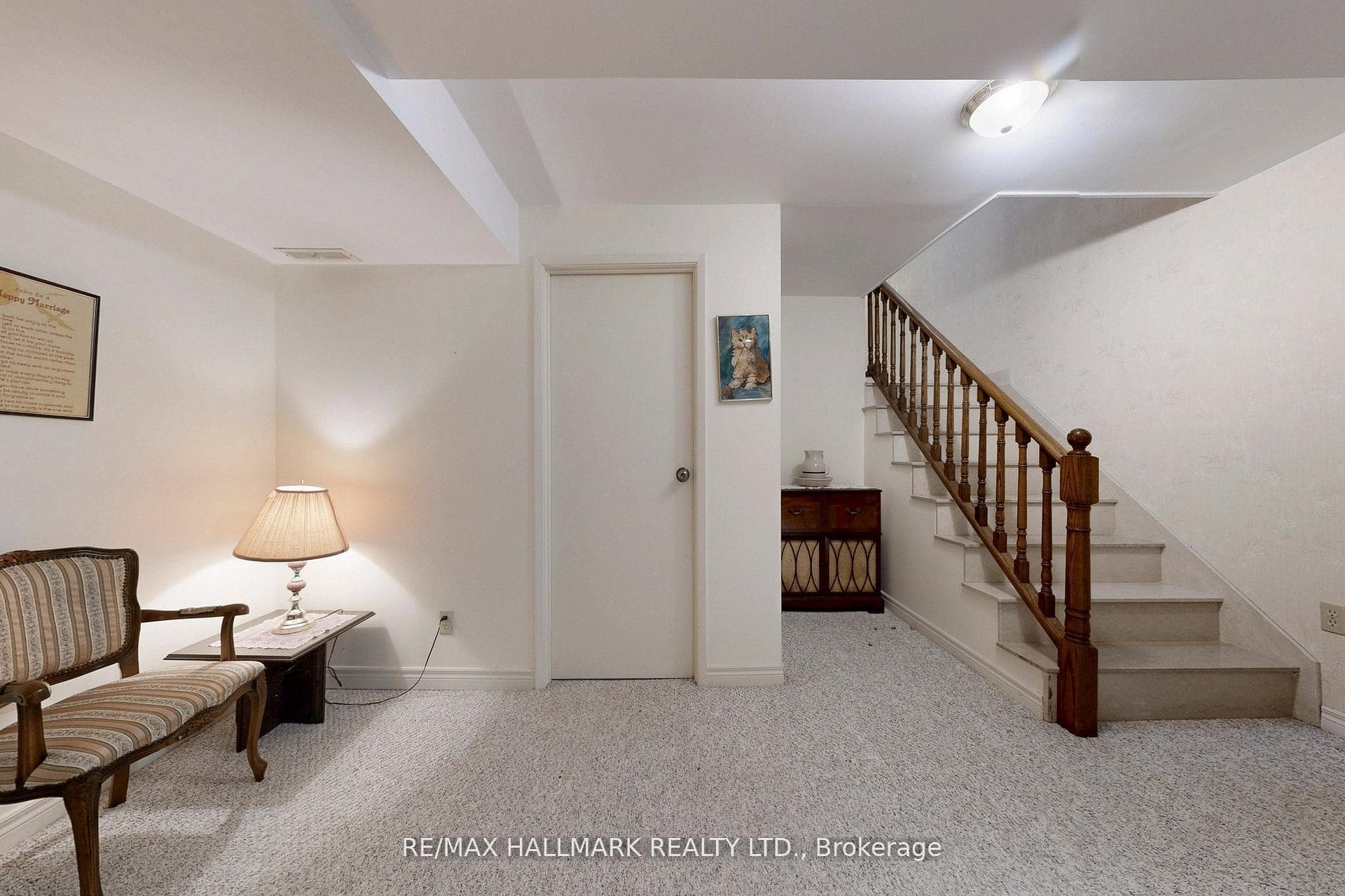 101 Leyburn Avenue photo 13