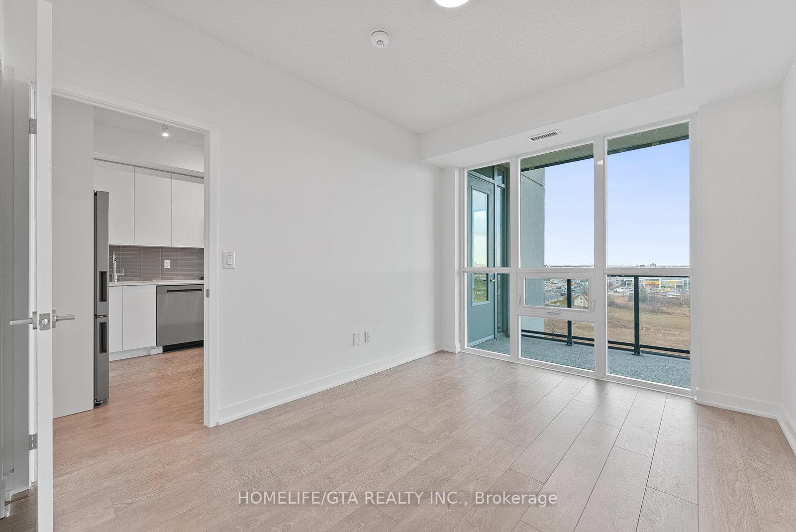 225 Malta Avenue Unit 914 photo 17