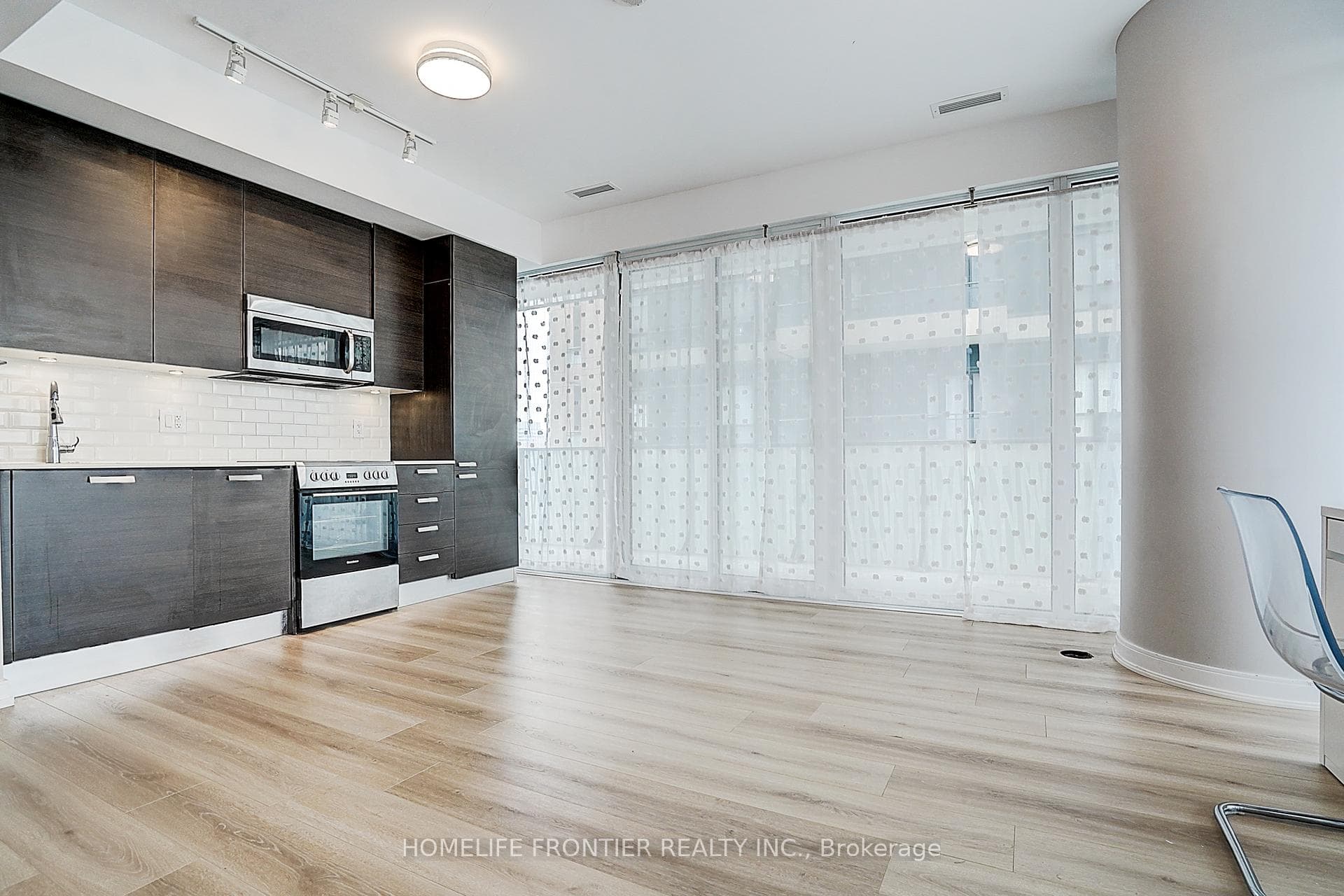 42 Charles Street Unit 2207 photo 2