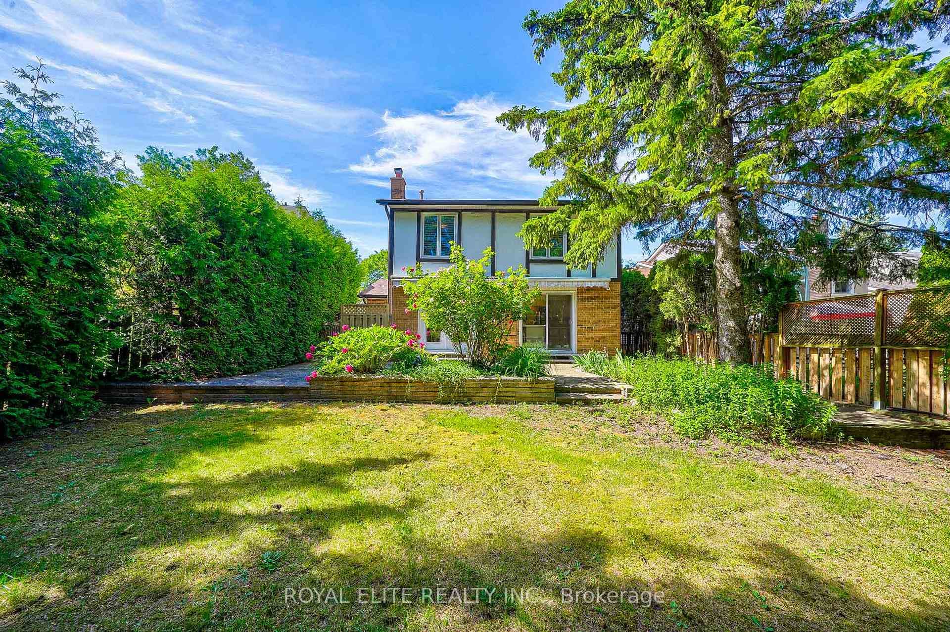 92 Breckonwood Crescent photo 40
