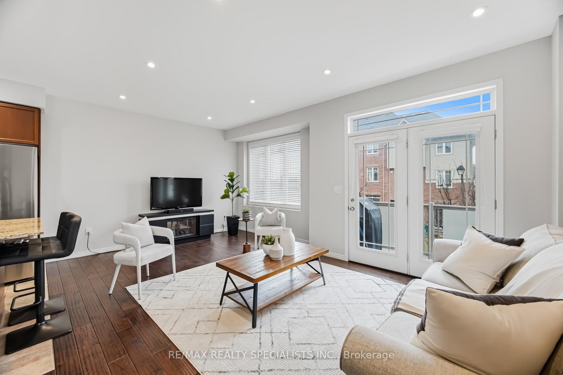 33 Birchfield Crescent photo 6