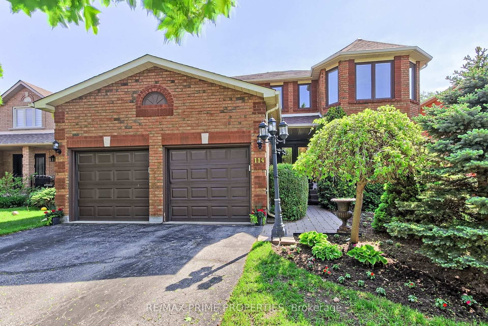 114 James Street photo 1