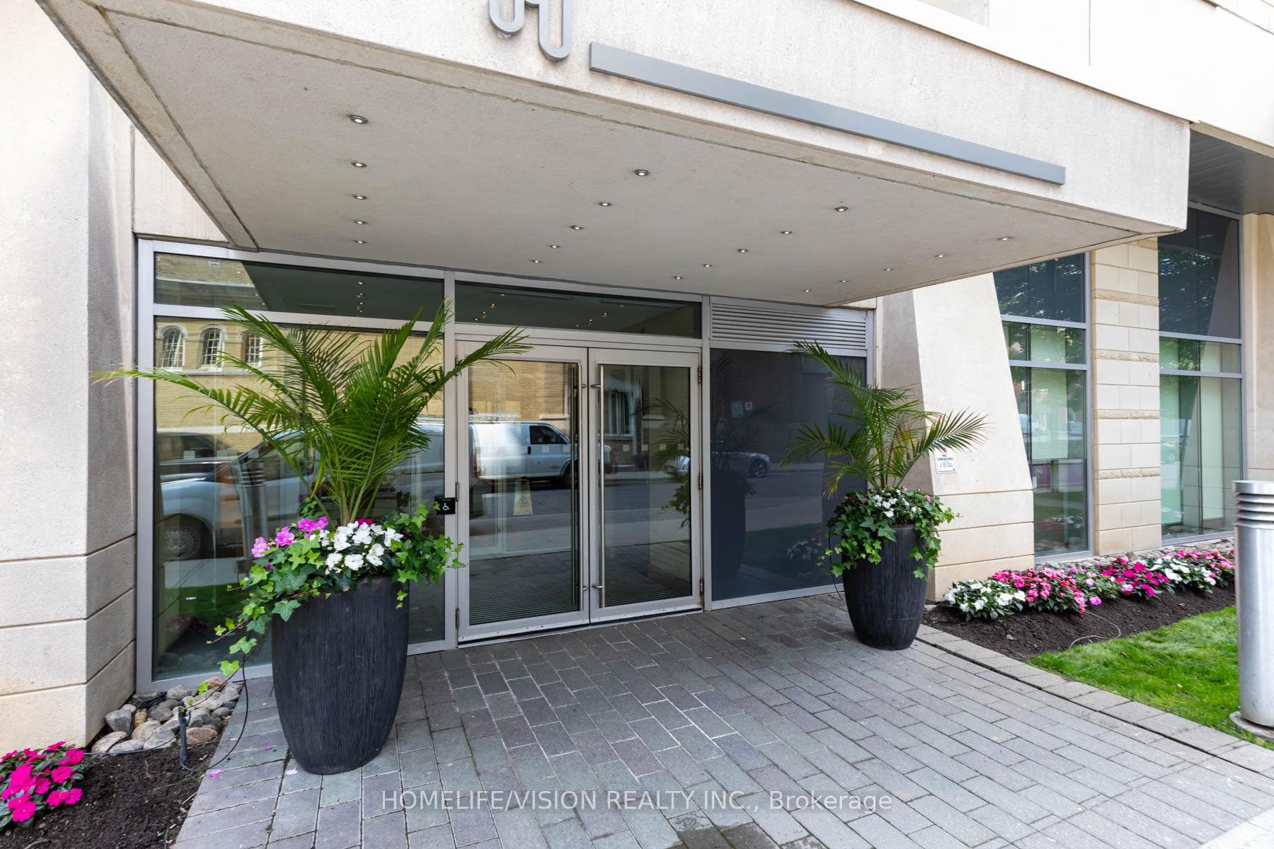 500 Sherbourne Street Unit 511 photo 23