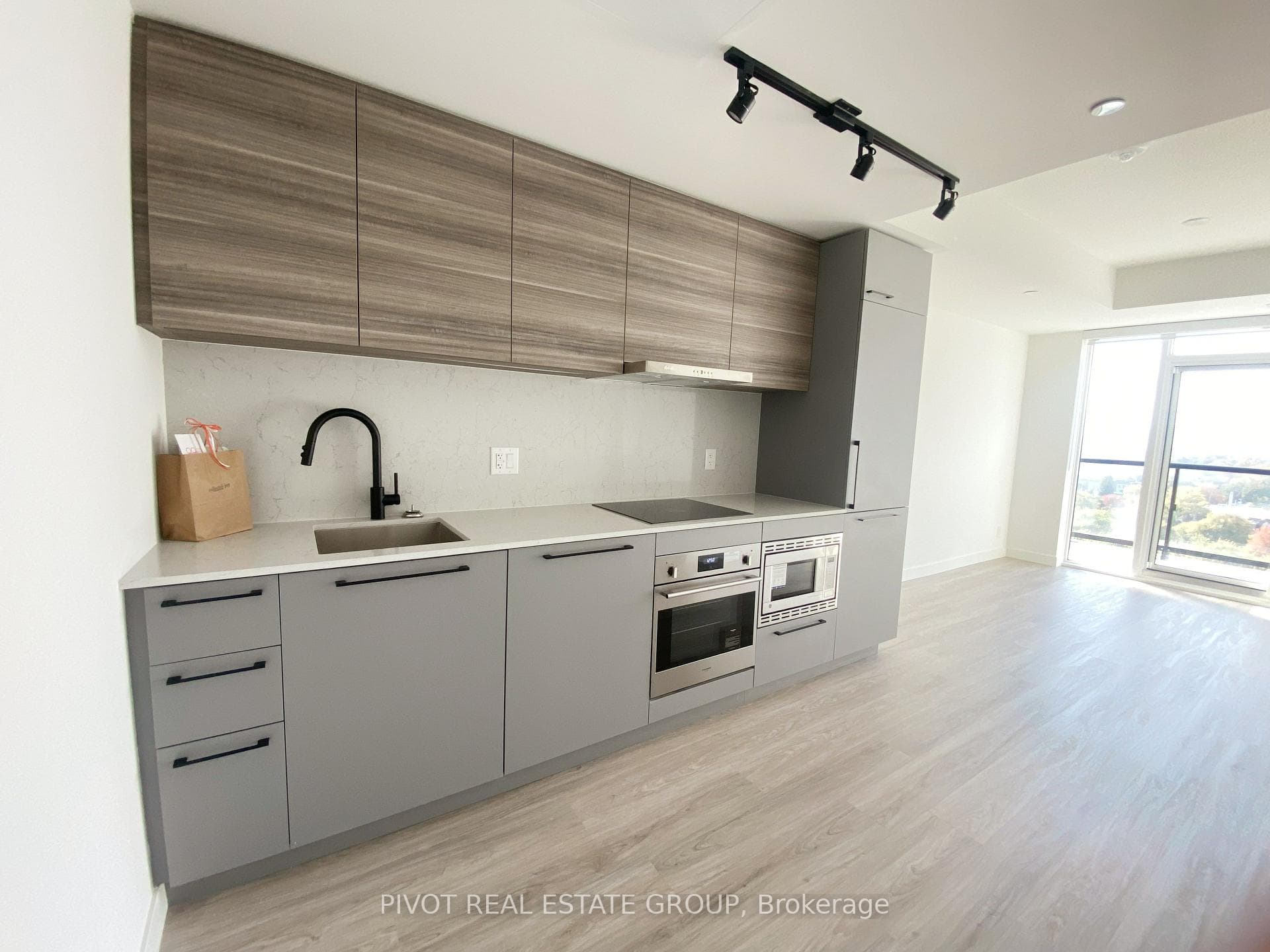 1050 Eastern Avenue Unit 1213 photo 15