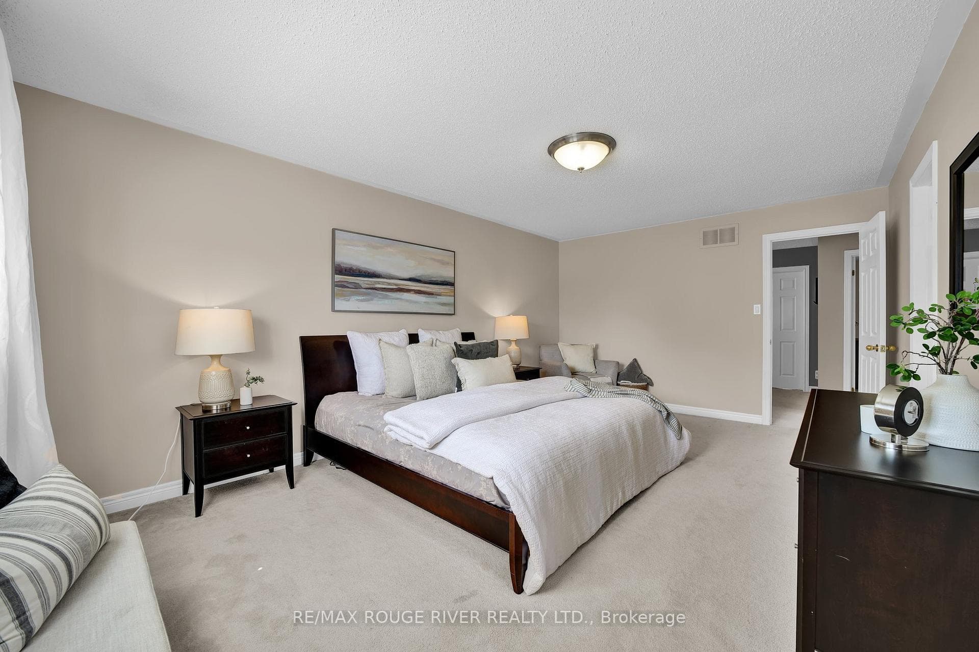 29 Huntington Crescent photo 23