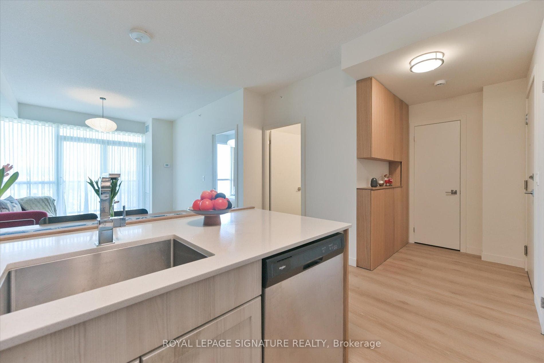 2093 Fairview Street Unit 701 photo 9