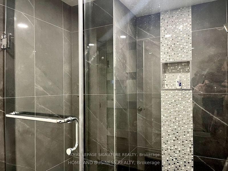 89 Forbes Terrace photo 10
