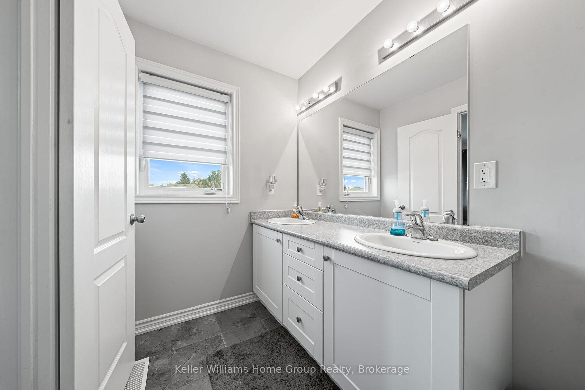 24 Courtney Street photo 26