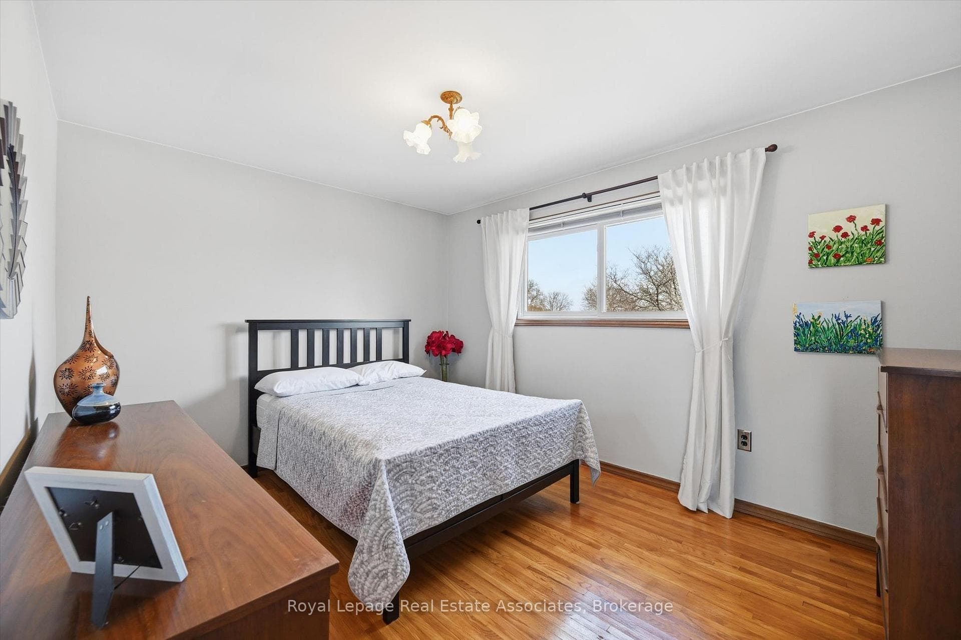 Primary Bedroom - Bedroom 2 of 3