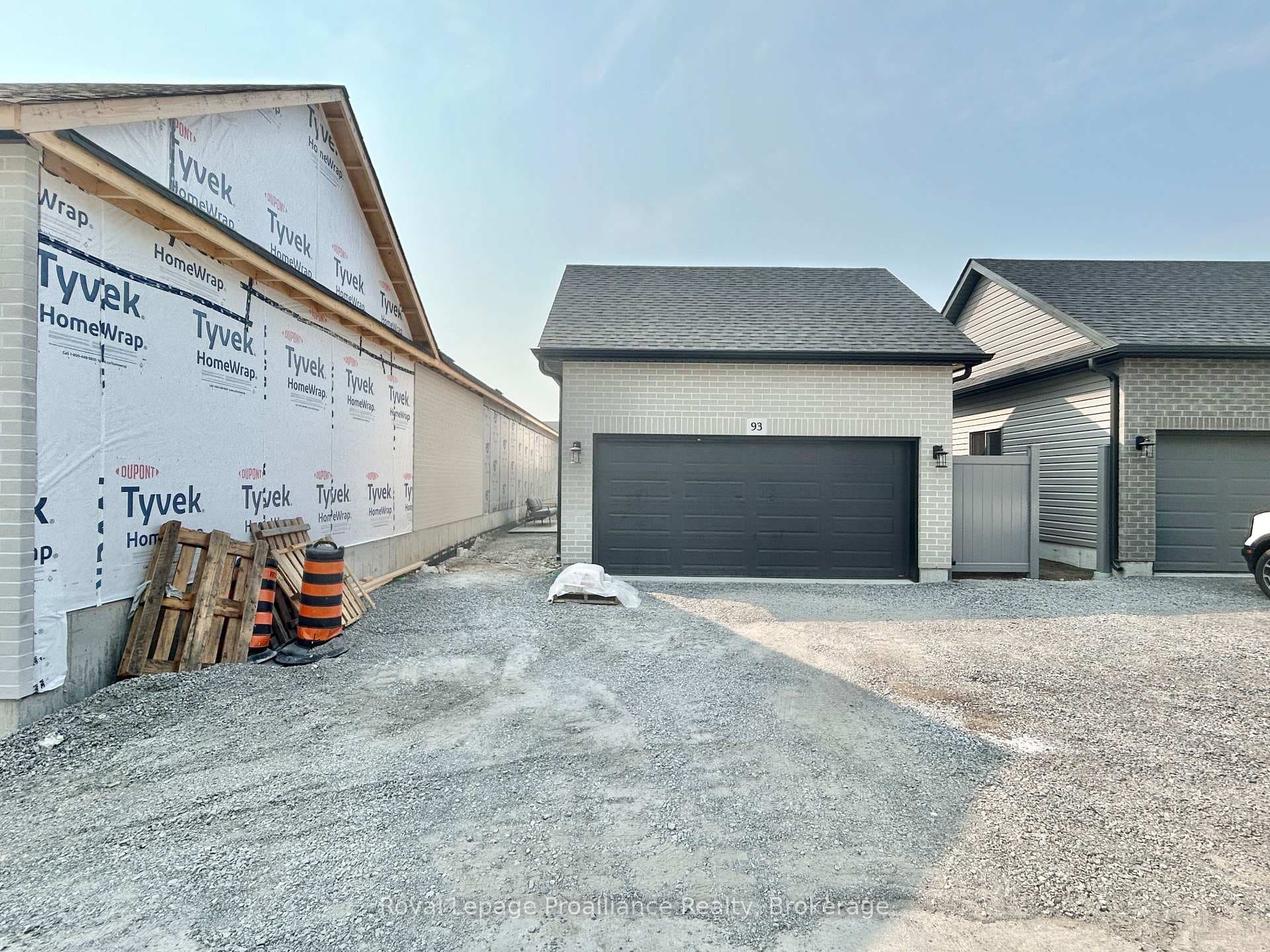 93 Athabaska Drive photo 19