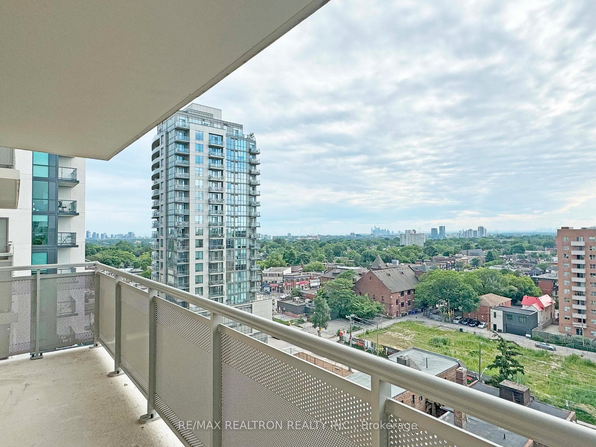 1500 Bathurst Street Unit 1201 photo 9