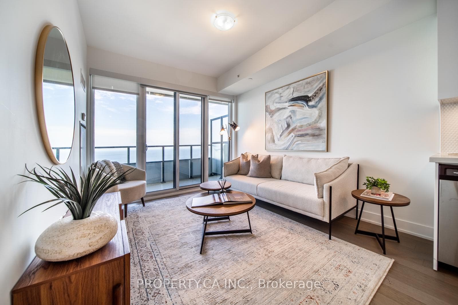 30 Shore Breeze Drive Unit 4909 photo 1