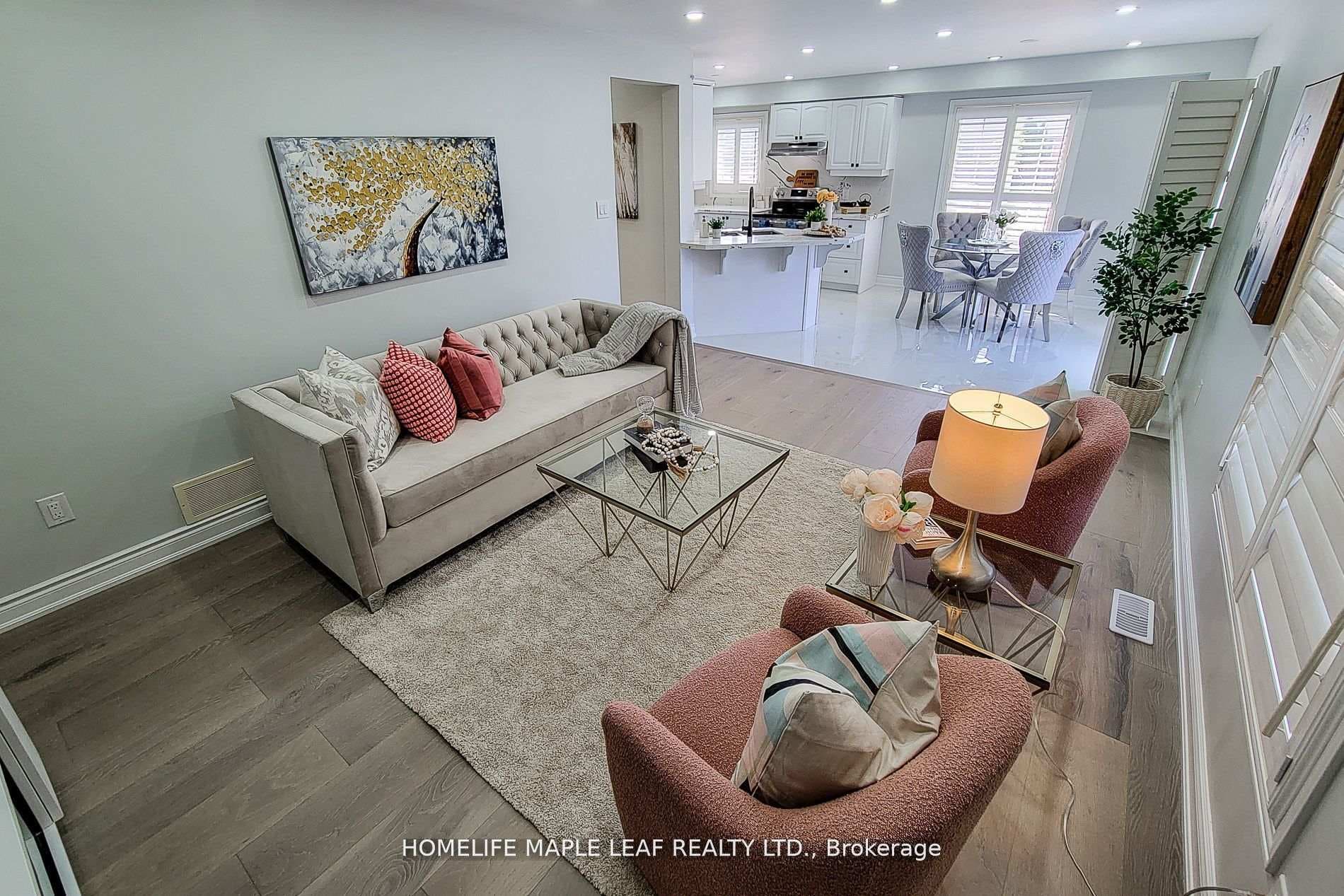 25 Vinifera Drive photo 13