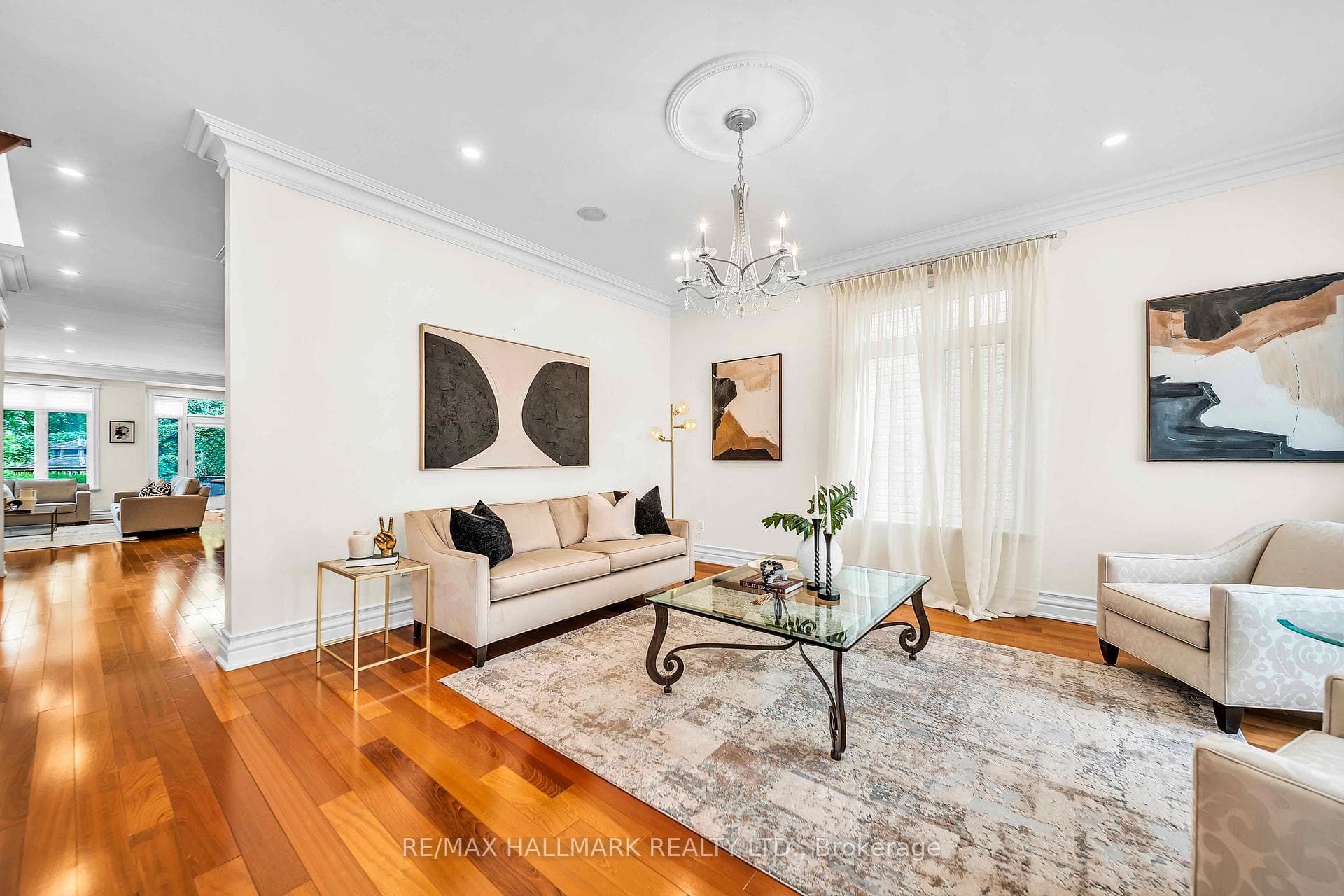 124 Felbrigg Avenue photo 9