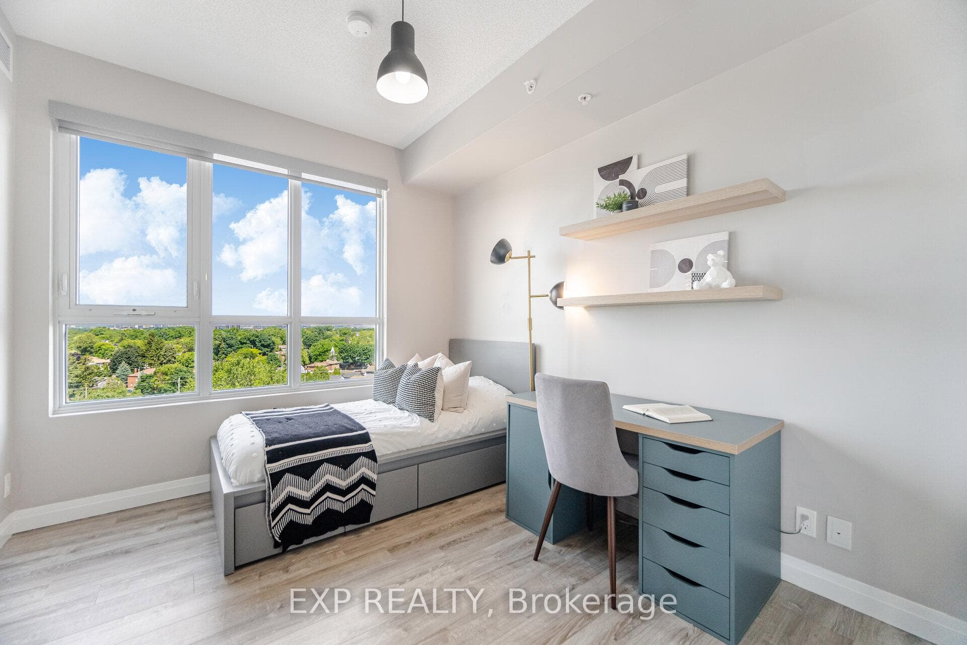 Spacious Bedroom
