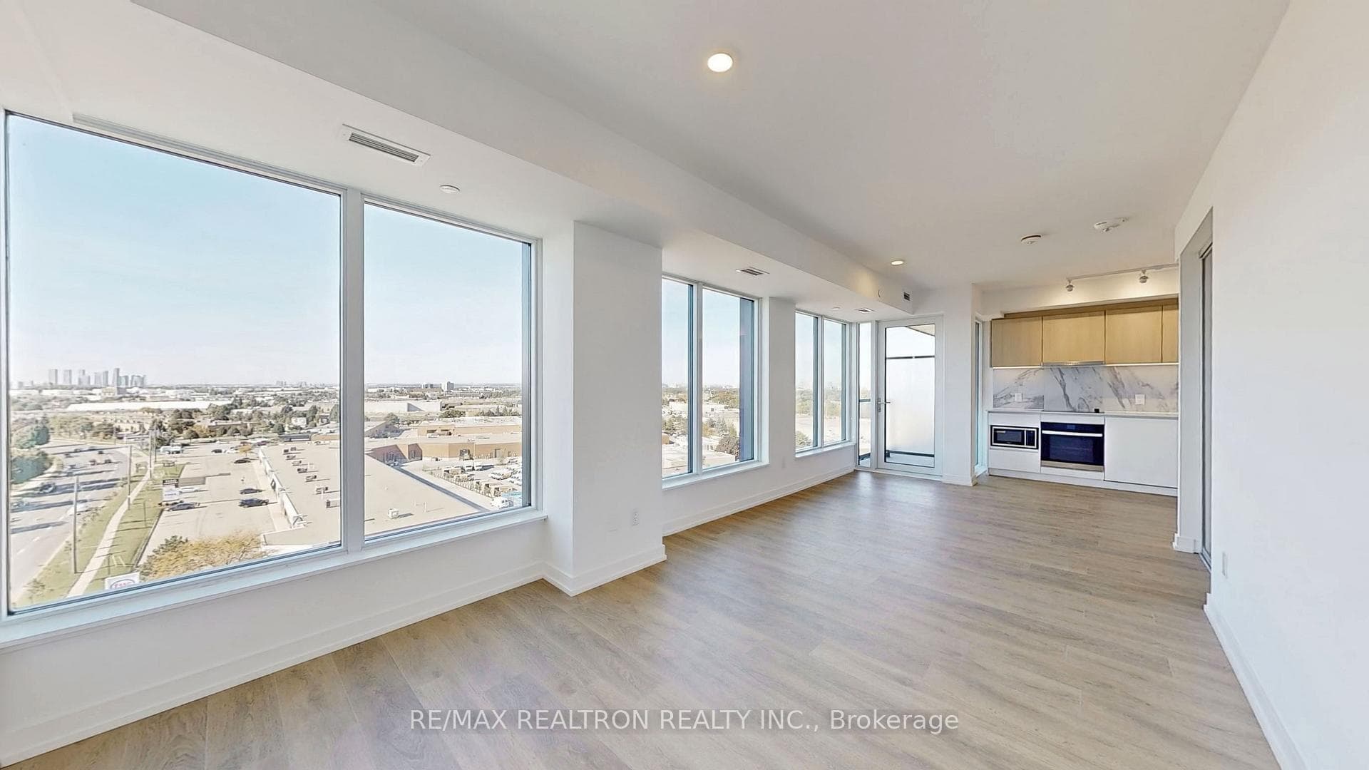 1100 Sheppard Avenue Unit 1126 photo 9