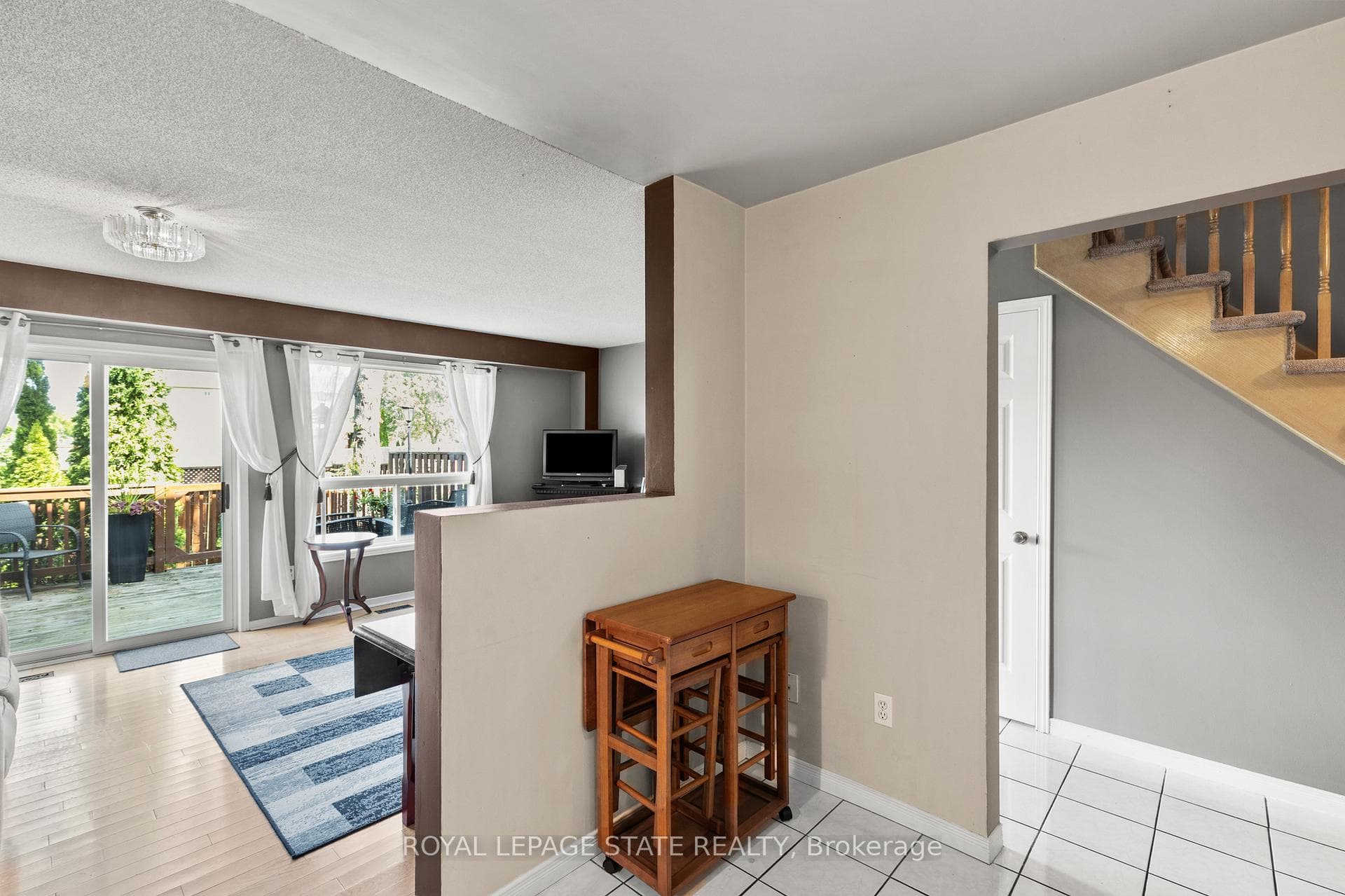 1860 Upper Gage Avenue Unit 11 photo 18