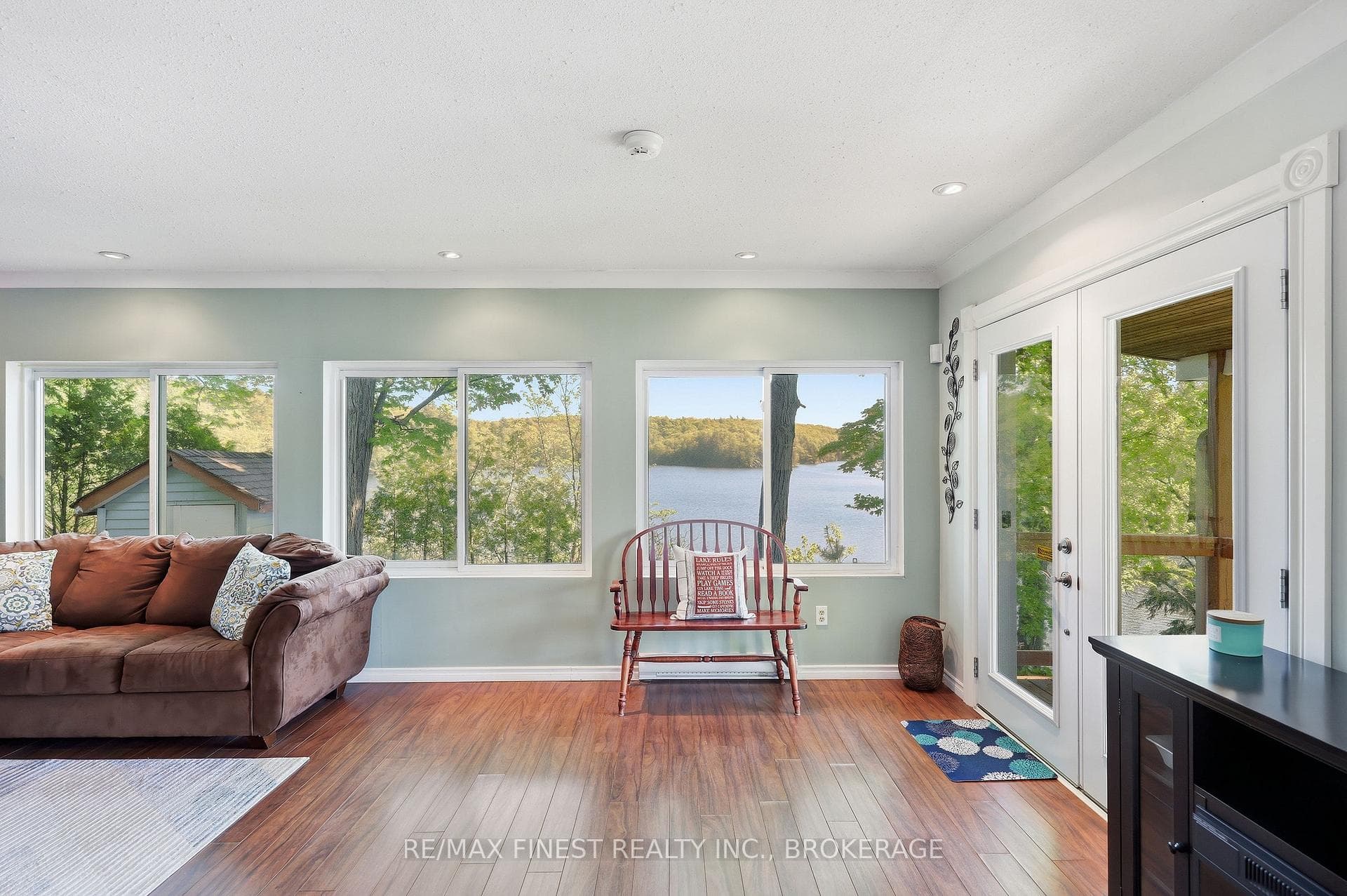 308C Henry Lane photo 16