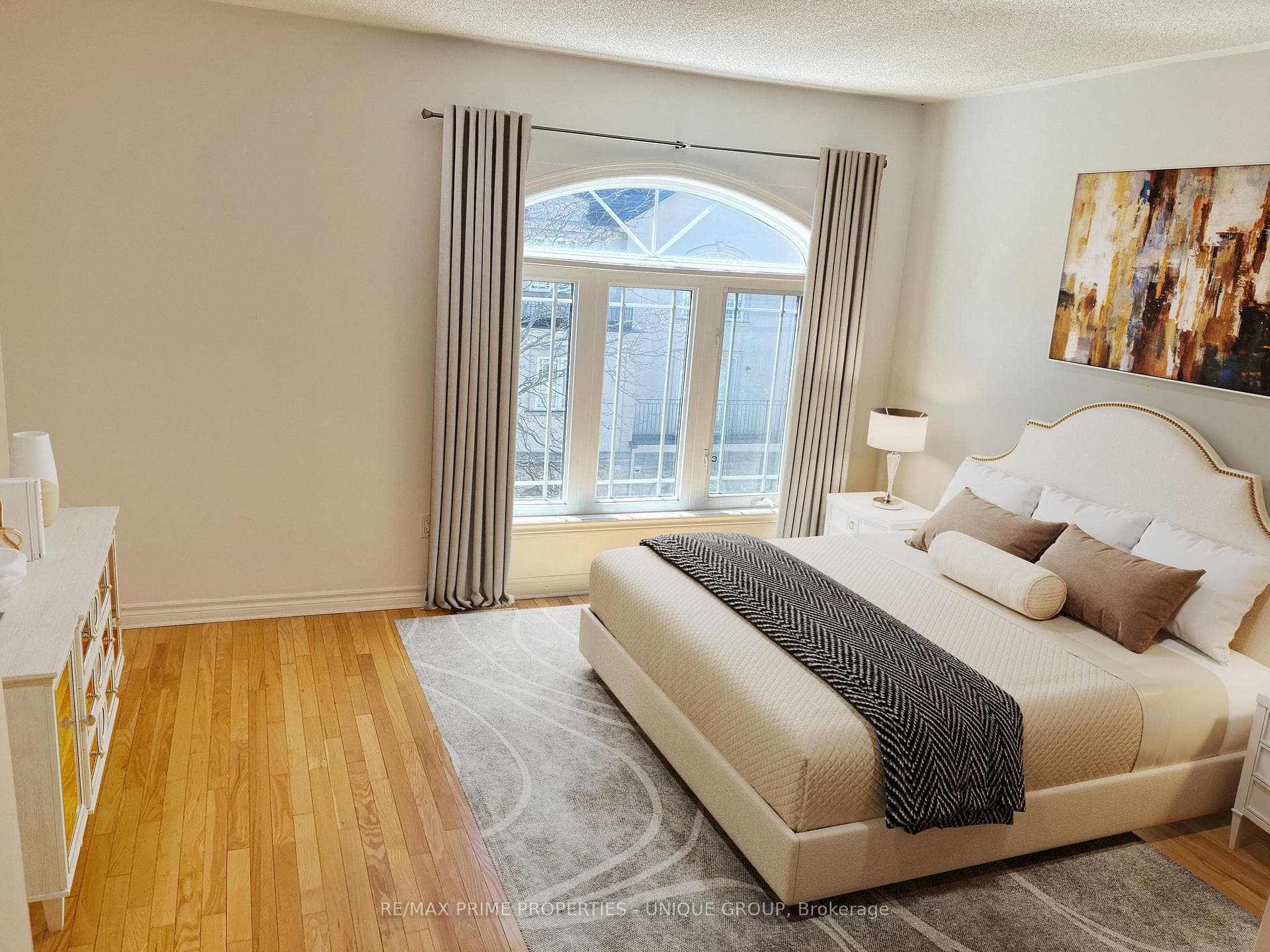 16 William Poole Way Unit 16 photo 13