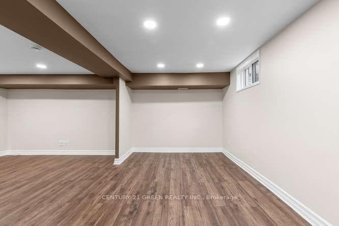 474 Southdale Road Unit 28 photo 31