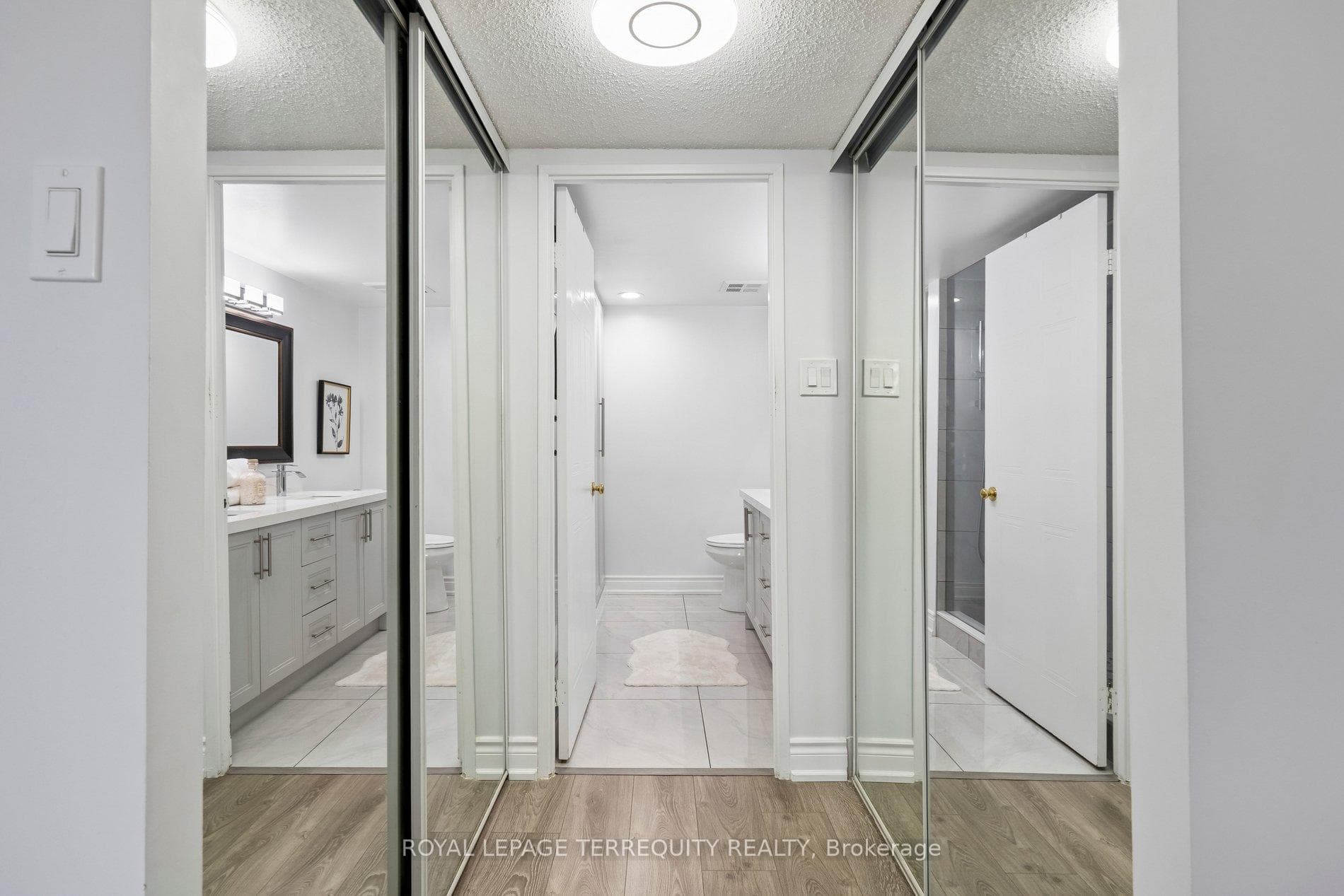 410 Mclevin Avenue Unit 709 photo 22