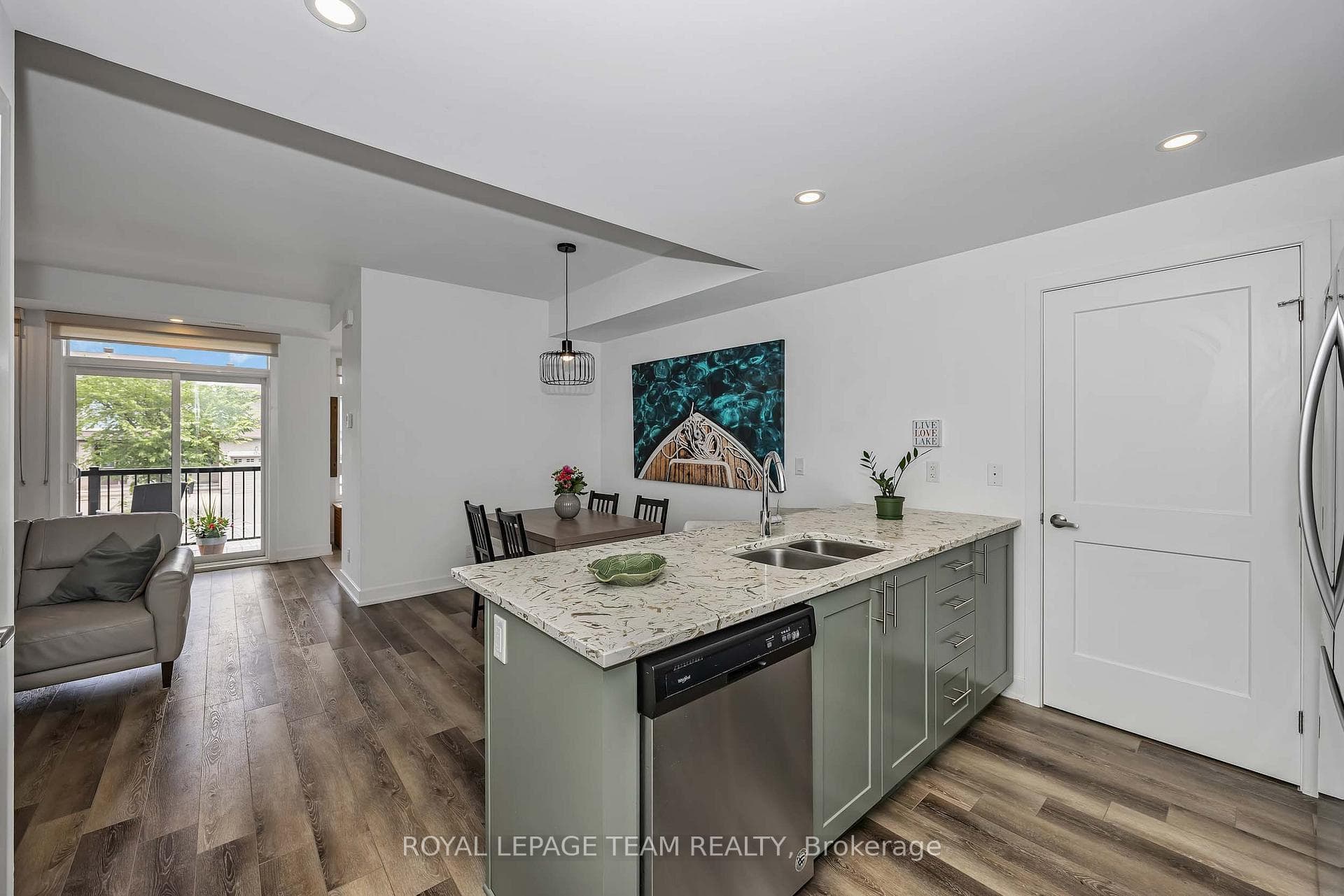 121 Fairweather Street photo 11