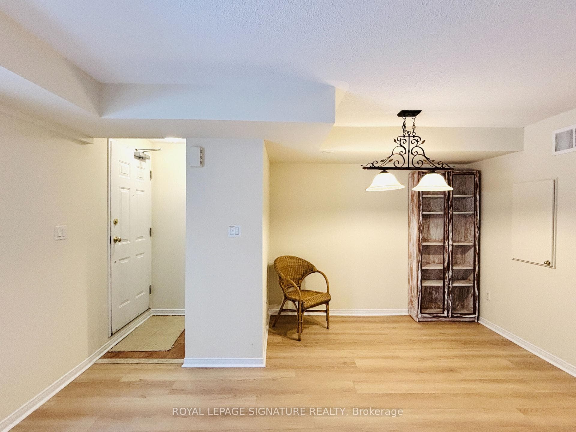 308 John Street Unit 110 photo 5