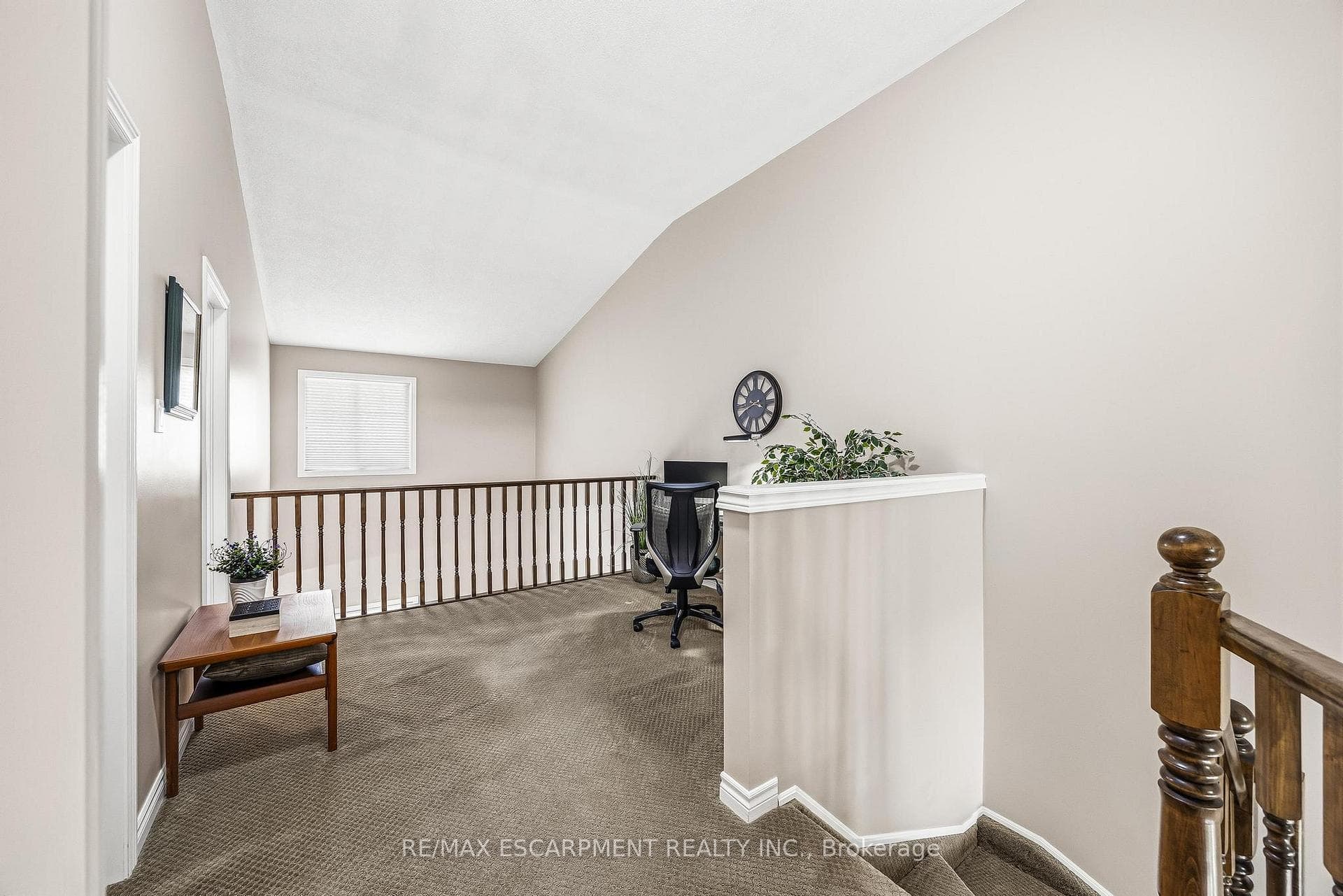 1375 STEPHENSON Drive Unit 43 photo 29