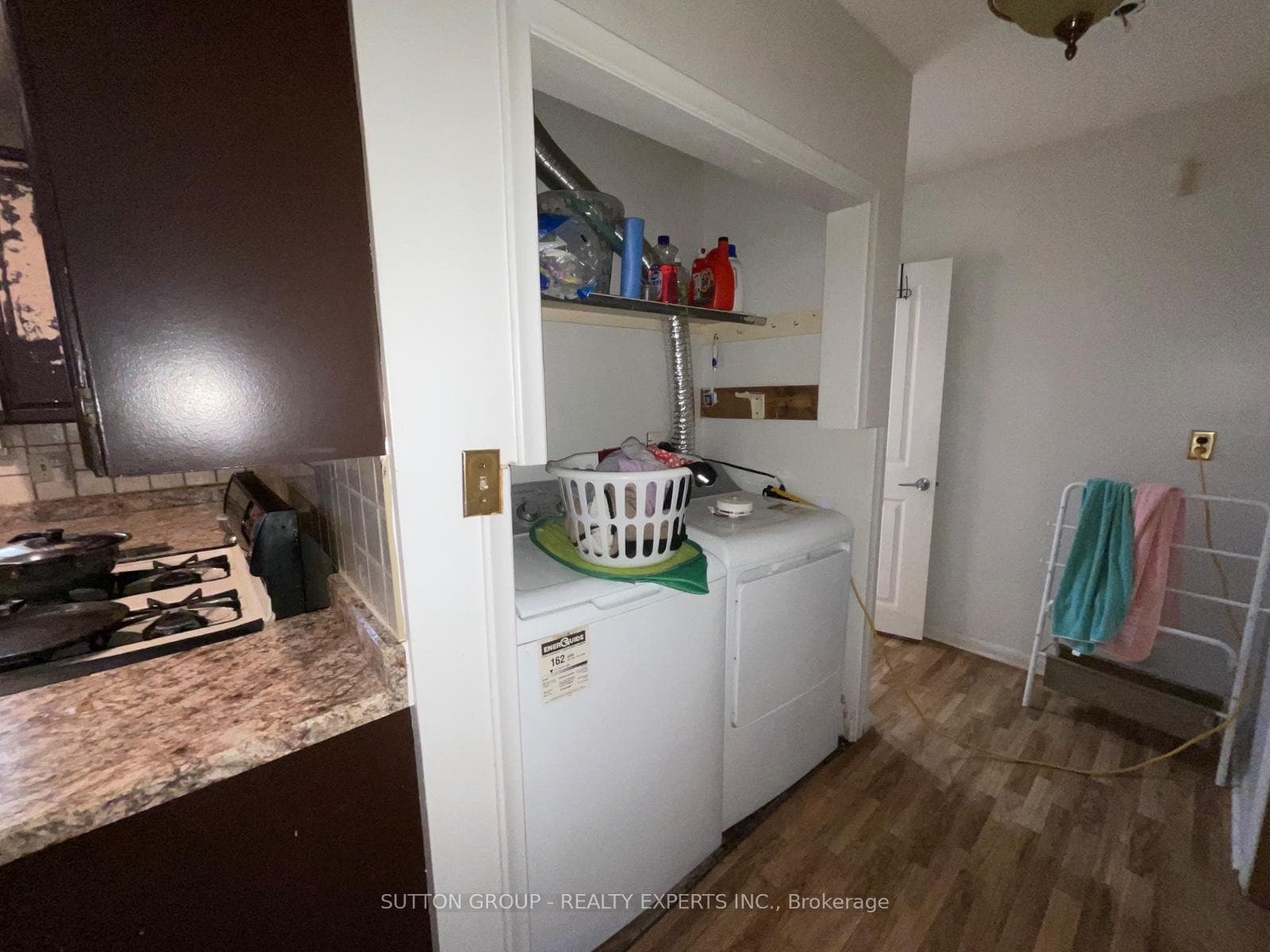 415 Mount Pleasant Road Unit Upper photo 13