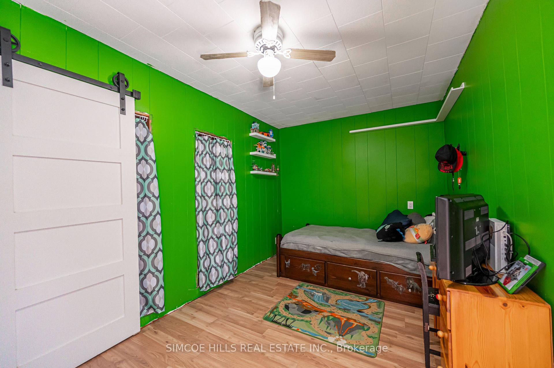 260 Charles Street photo 14