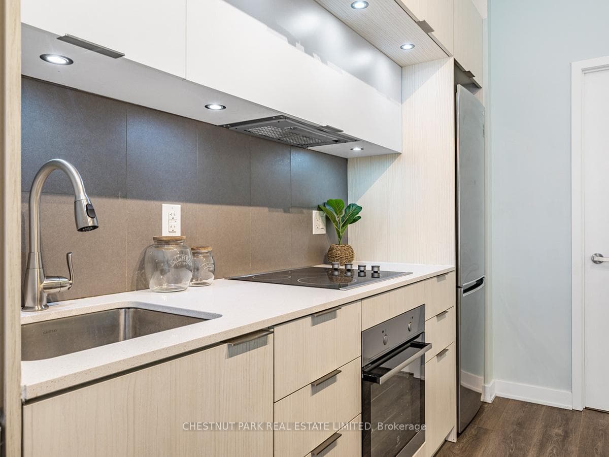 55 Regent Park Boulevard Unit 420 photo 9